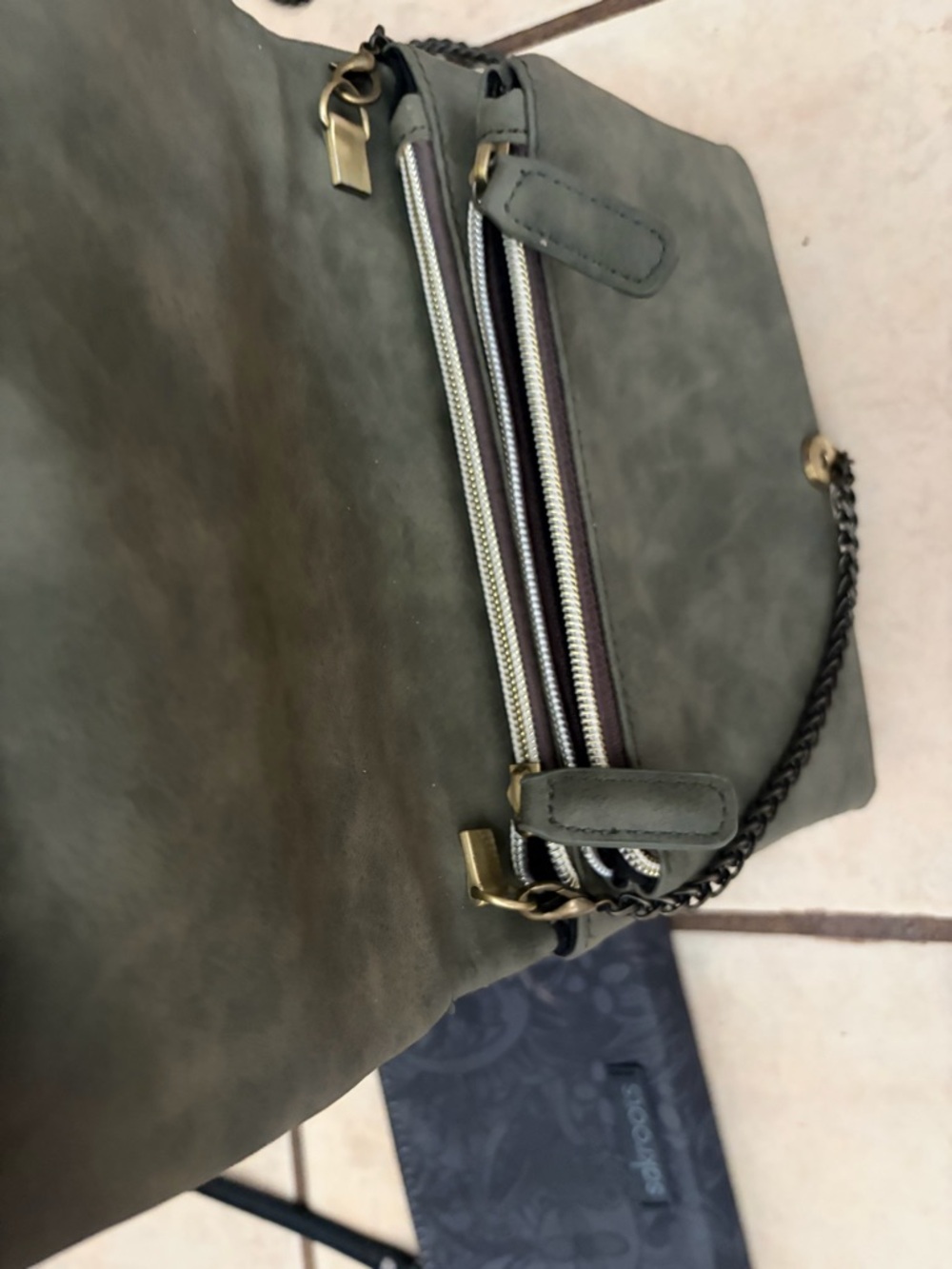 Crossbody bundle💰👜✅💕 - Picture 10 of 12